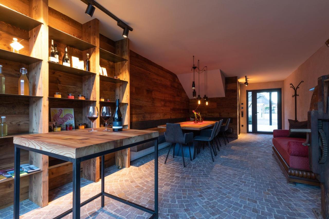 Innerbachlerhof - Mut Postal / Burgstall Zewnętrze zdjęcie